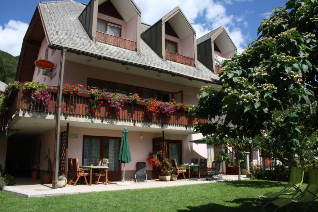 Apartments Kravanja Bovec Buitenkant foto